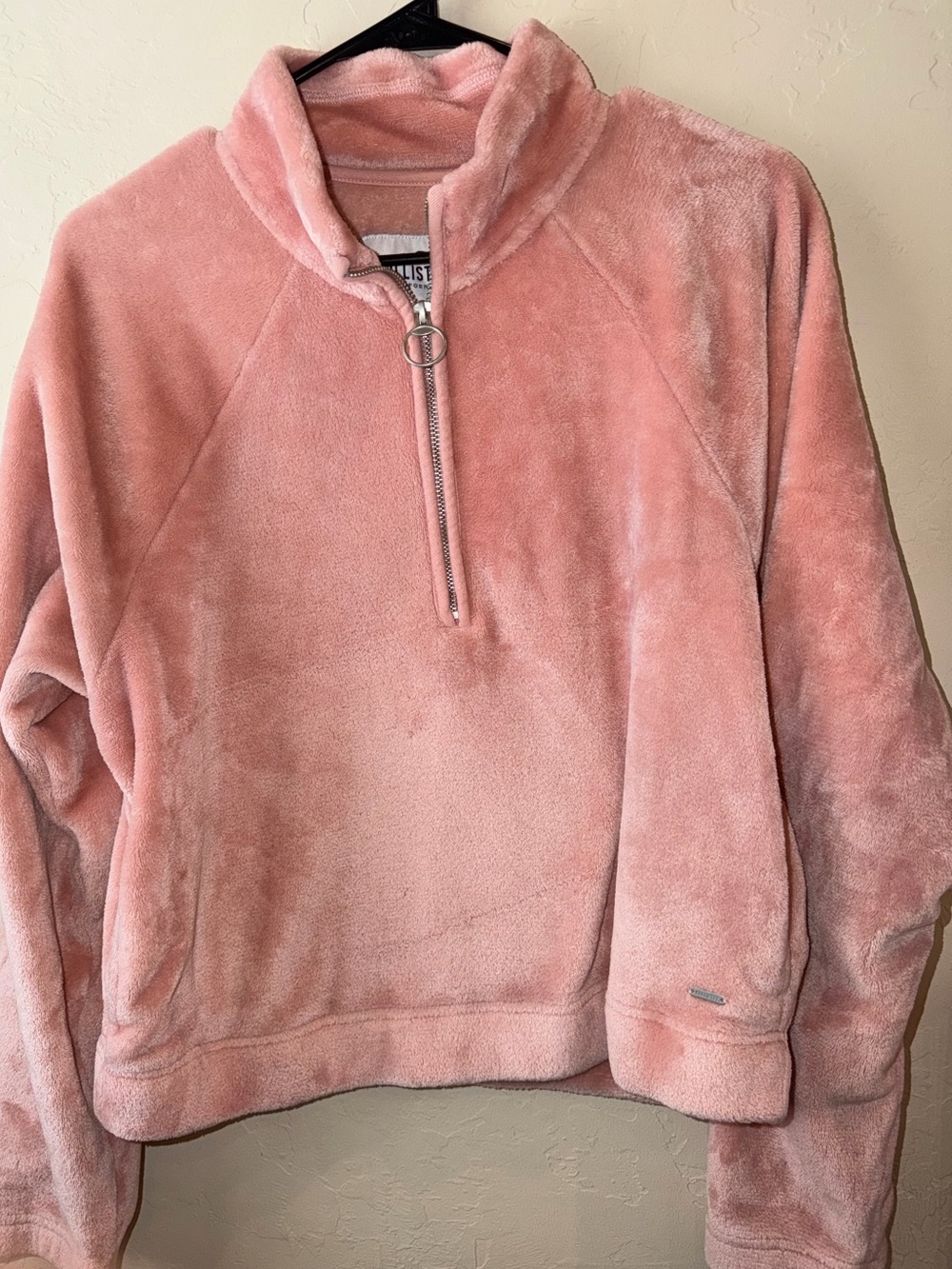 Hollister Pink Fuzzy 1/4 Zip Crop Soft Sherpa Sweatshirt Mock Neck Pullover M